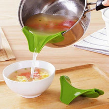 Load image into Gallery viewer, Silicone Anti-spill Drain Pans Round Rim Deflector Liquid Soup Diversion Mouth